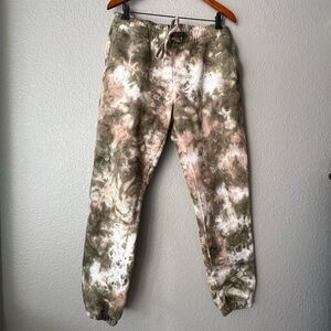 NWT Talentless Camo Multi Colored Heavyweight Sweatpants